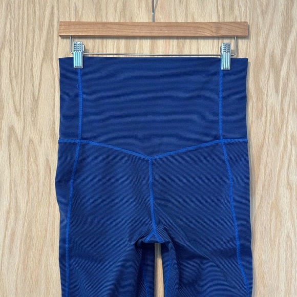 Nike Legend 2.0 Tight Fit Foldover Capri - Picture 6 of 9